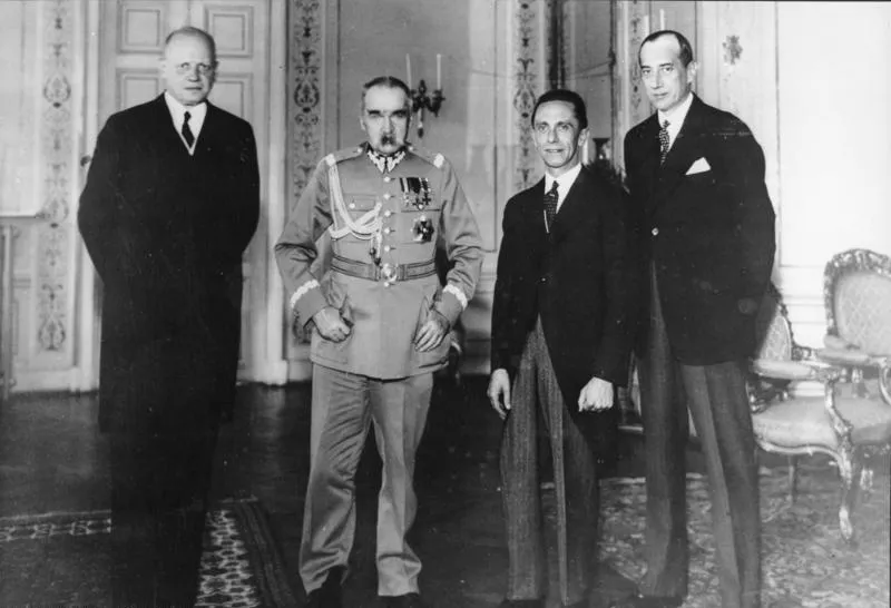 Customs war with Germany historical image 1