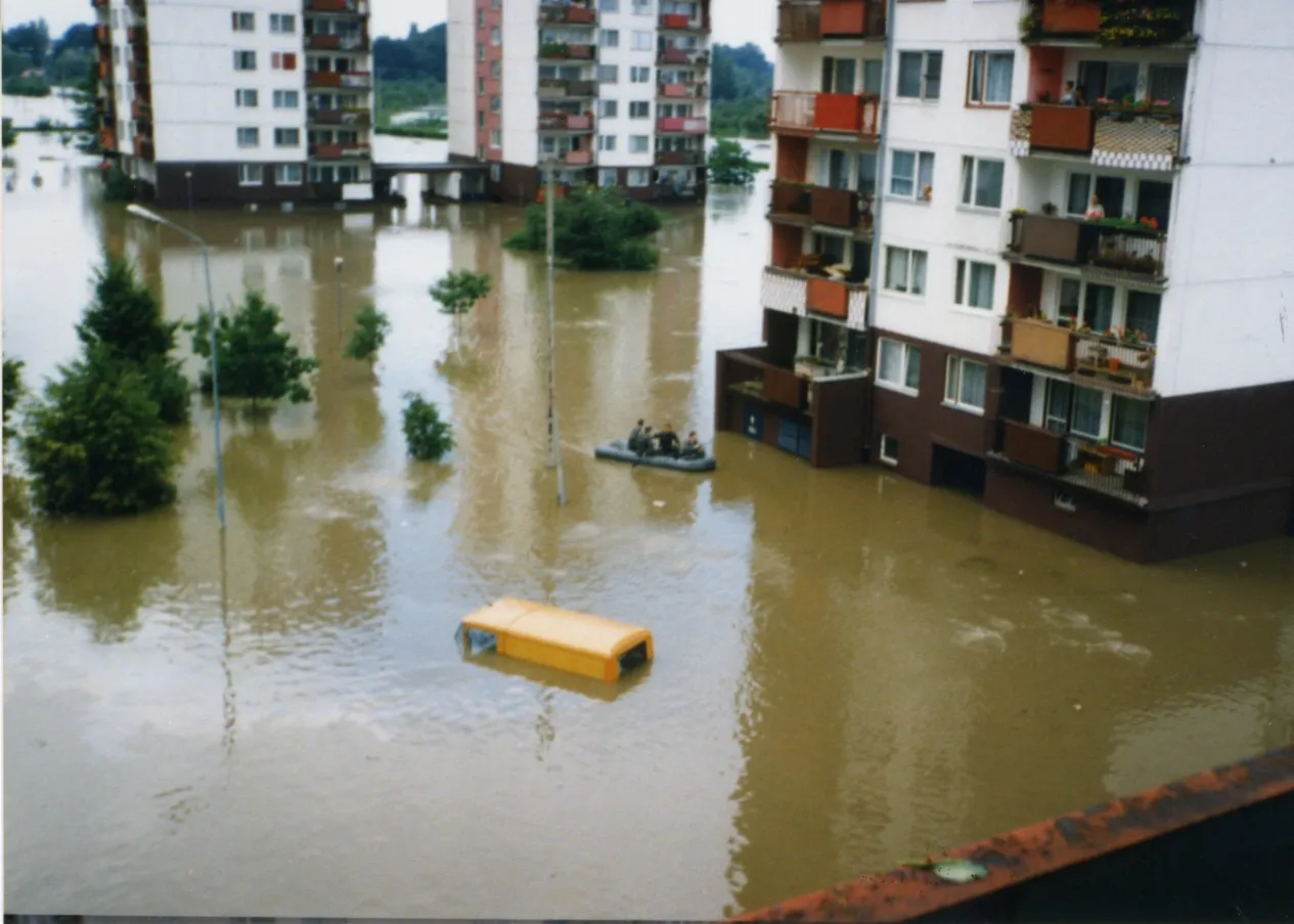 Millennium flood historical image 1