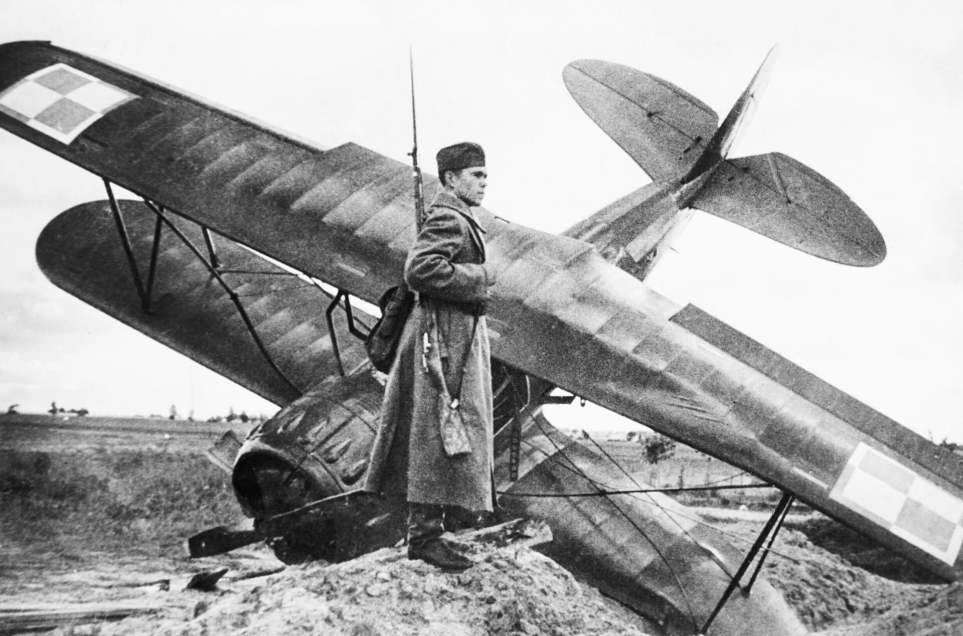 Soviet invasion of Poland historical image 1