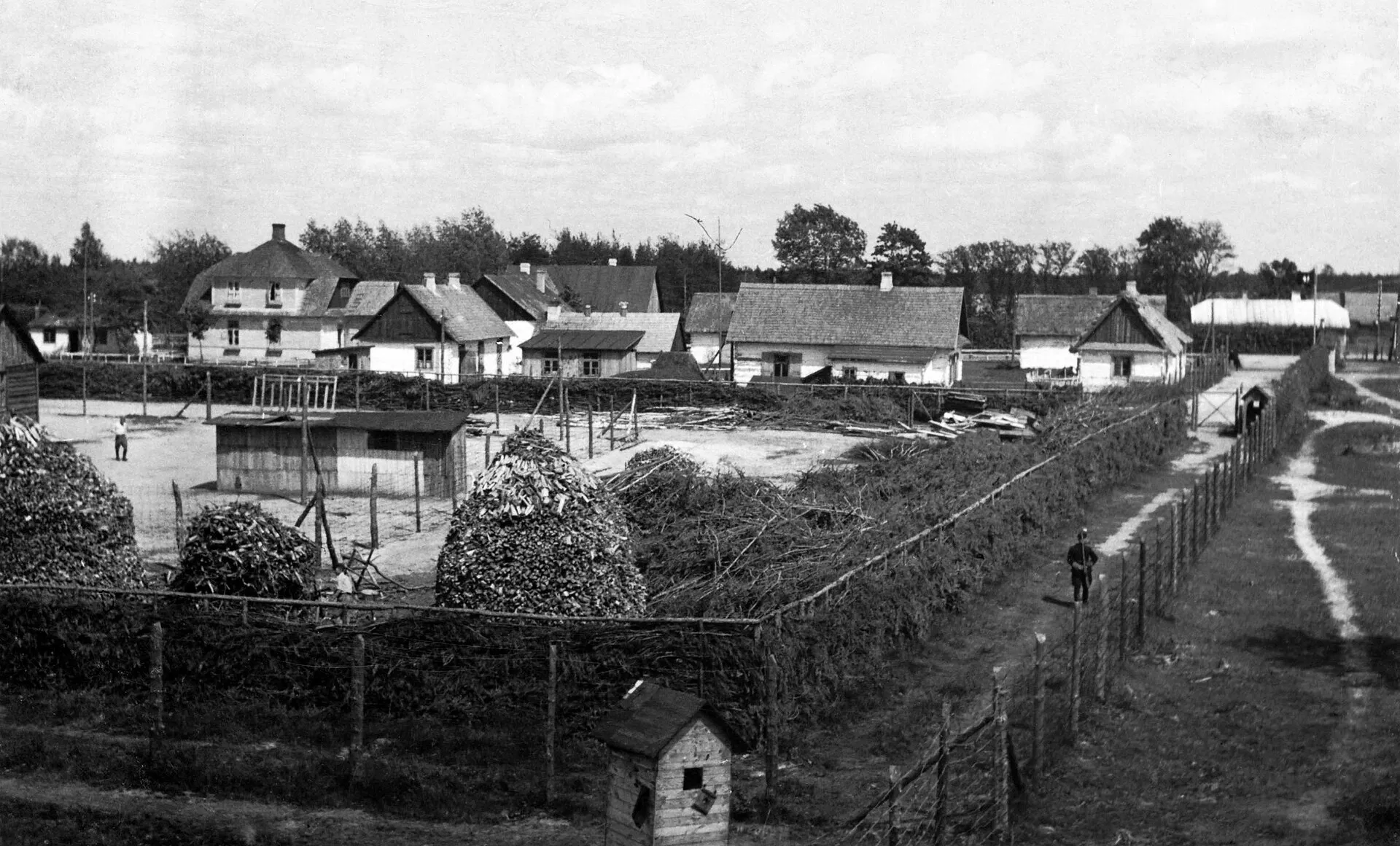 Sobibór revolt historical image 1